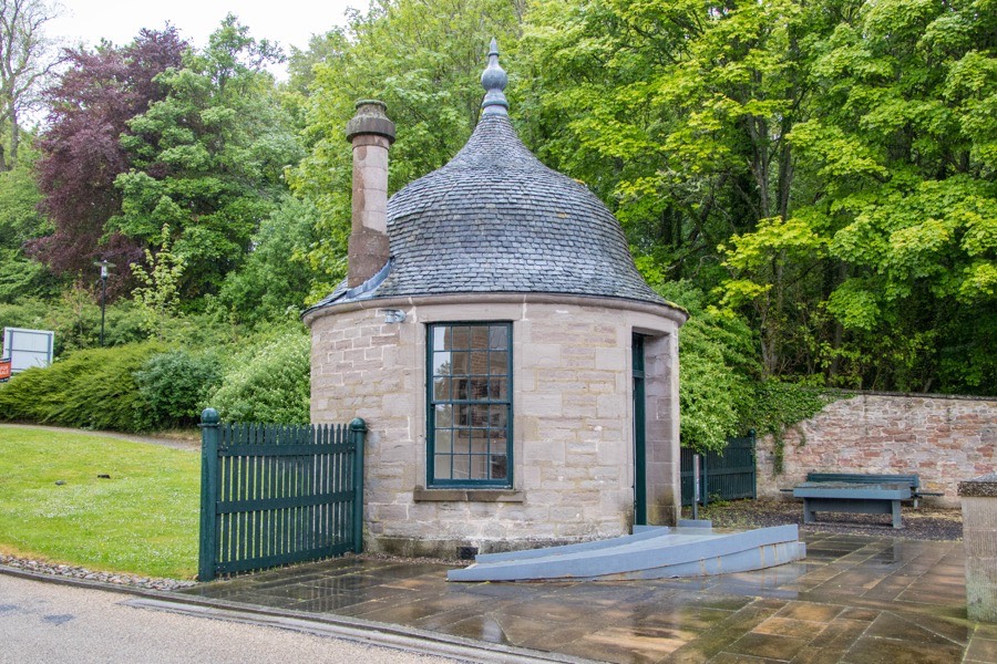 Stanley House (possible) Castle in Auchtergaven, Perthshire